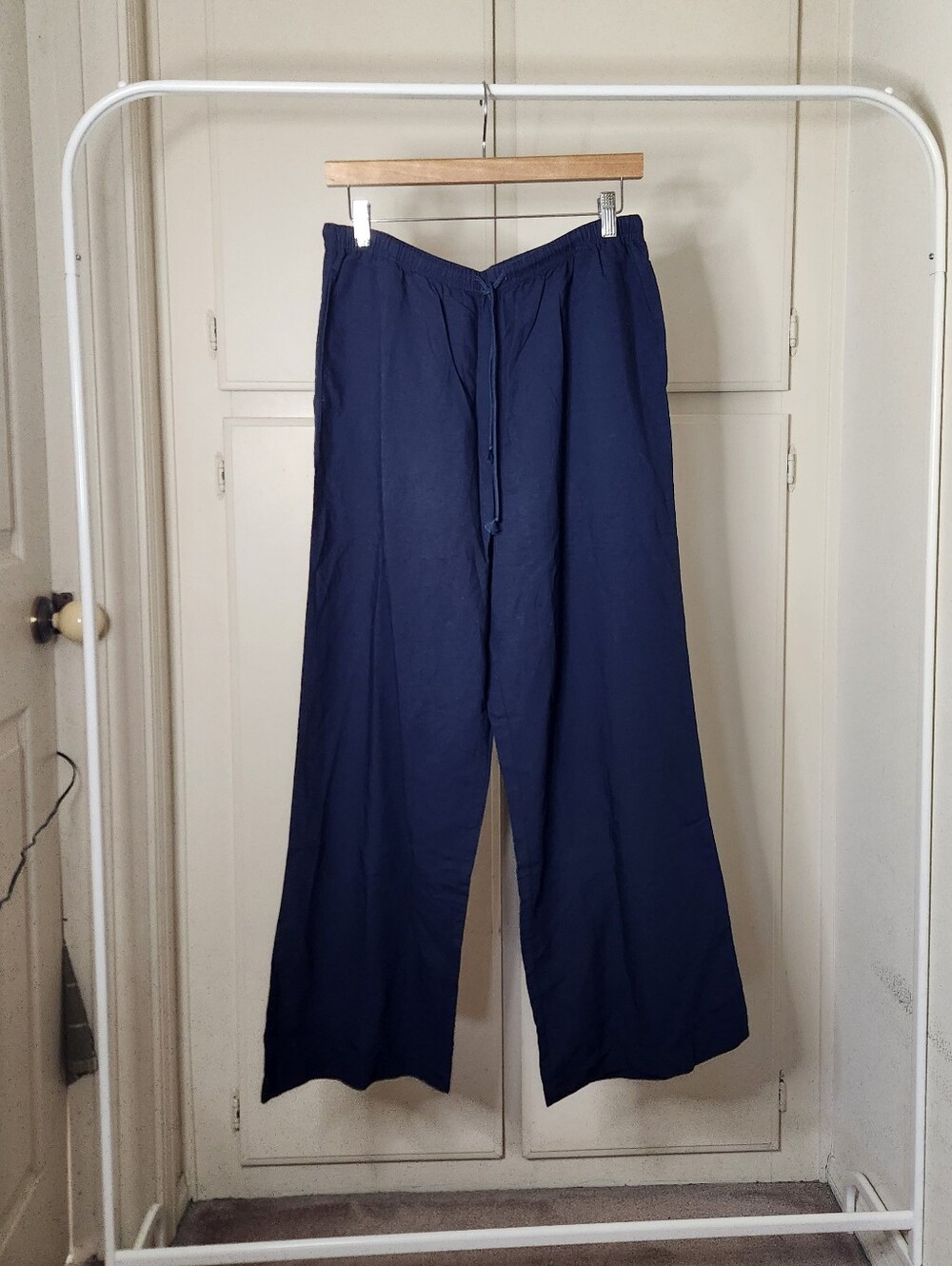 Uniqlo navy blue linen blend pants